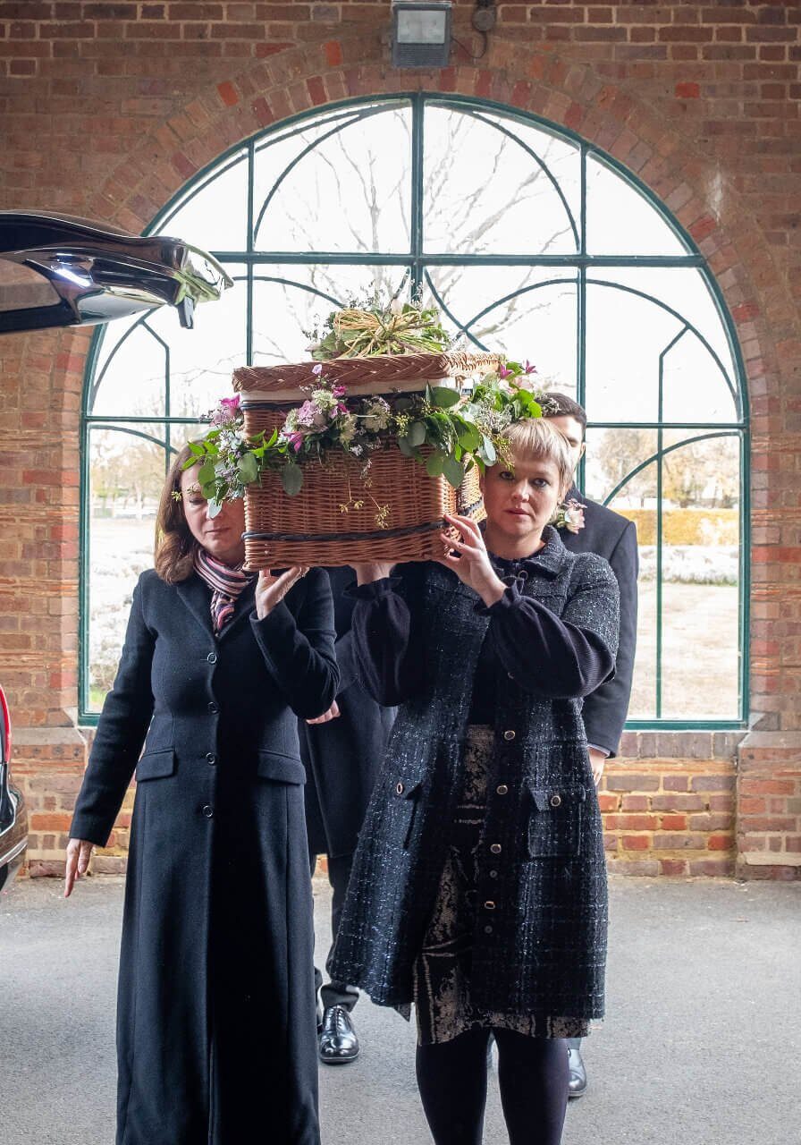 the-good-funeral-guide-zk5manINU7c-unsplash